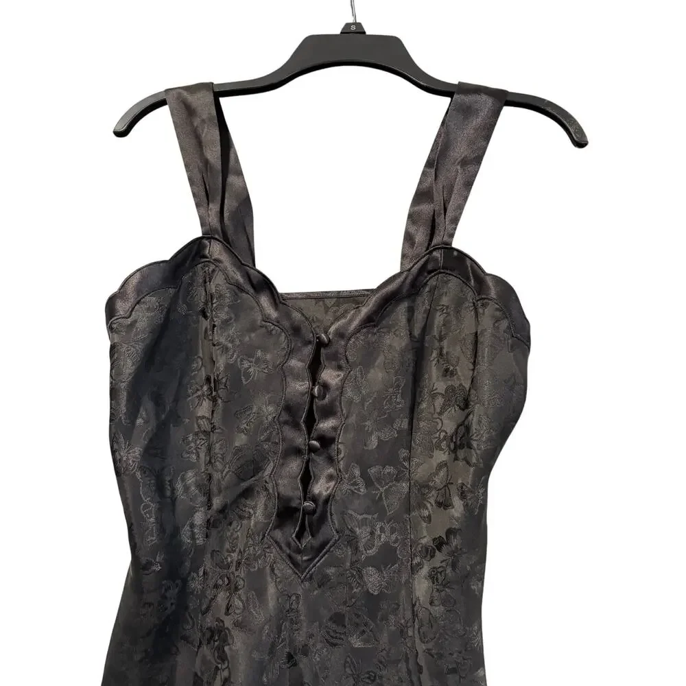 Erika Taylor Intimates add touch